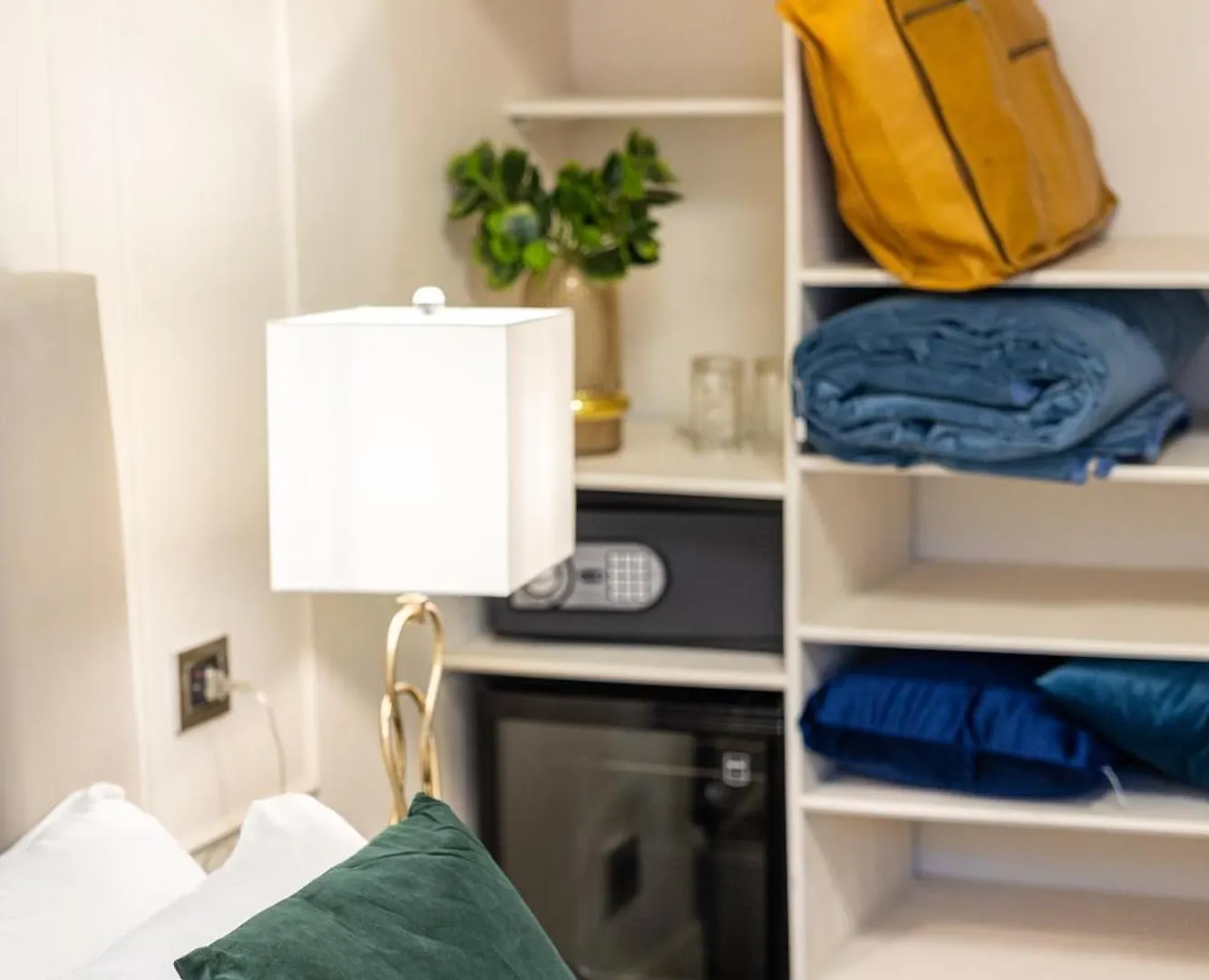 Guest house Best Room Catone 21 Rome